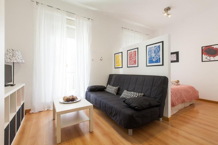 Peral Home Cozy Apartment Sevilla Eksteriør billede